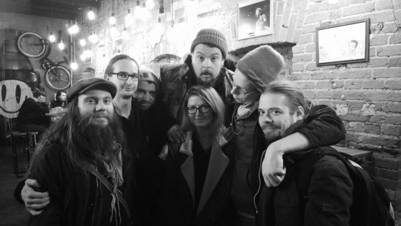 File:Locomotora background.jpg