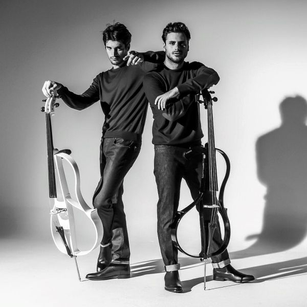 File:2Cellos.jpg