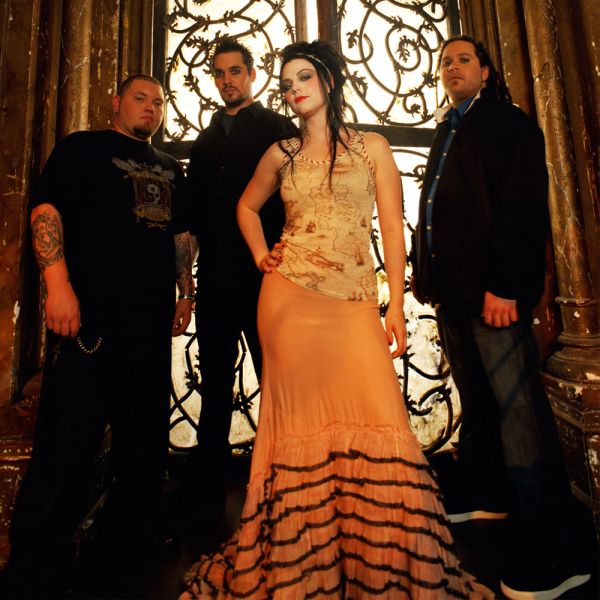 File:Evanescence.jpg