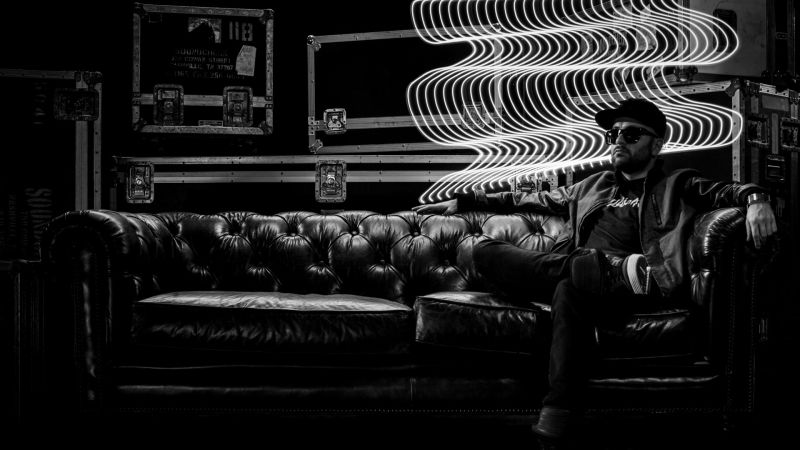 File:Gramatik background.jpg