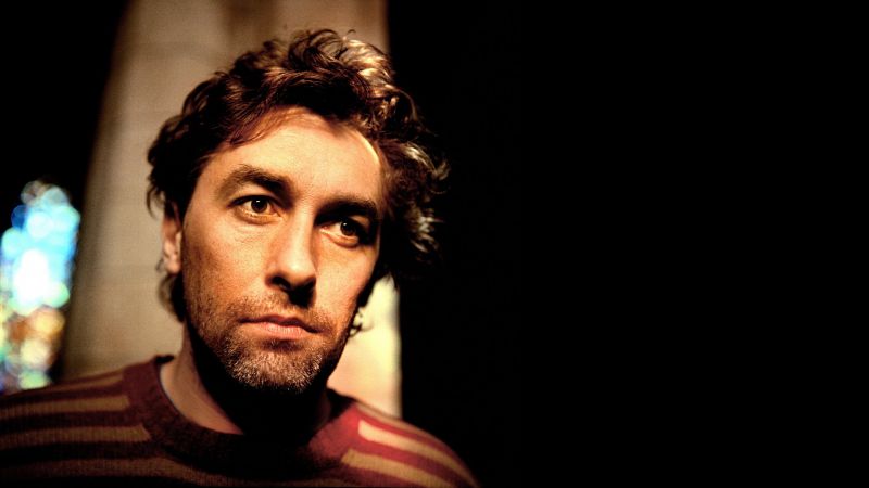 File:Yann Tiersen background.jpg