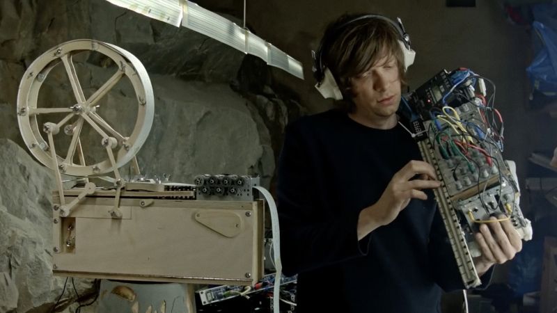 File:Wintergatan background.jpg