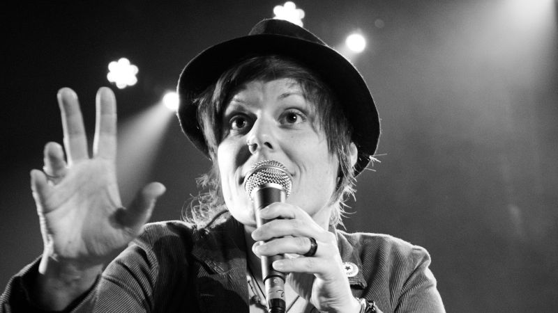 File:Melissmell background.jpg