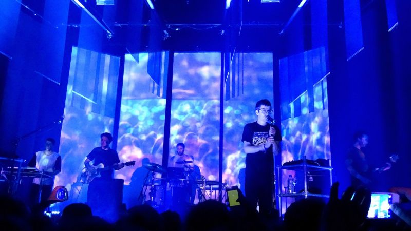 File:Fauve background.jpg