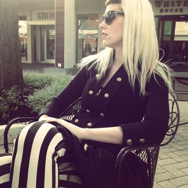 File:Sunday Munich.jpg