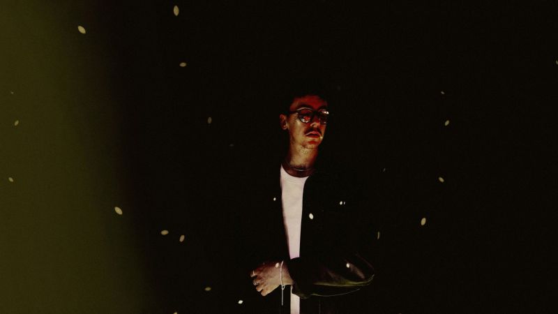 File:Ian Munro And Serion background.jpg