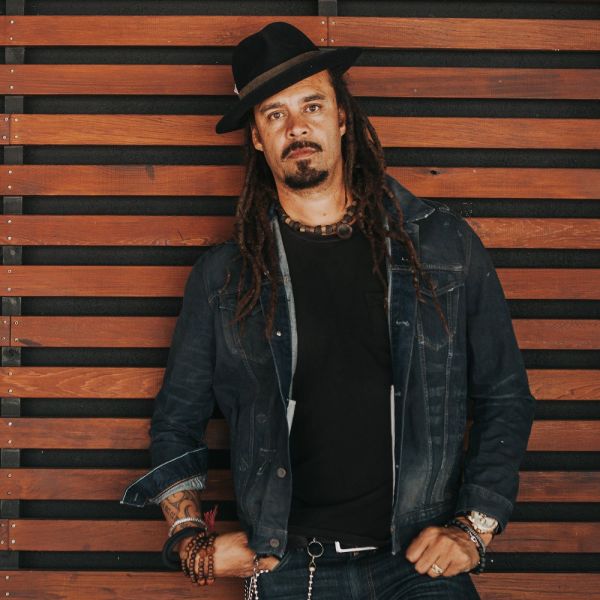 File:Michael Franti.jpg