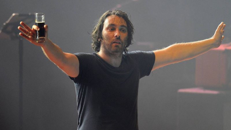 File:Damien Saez background.jpg